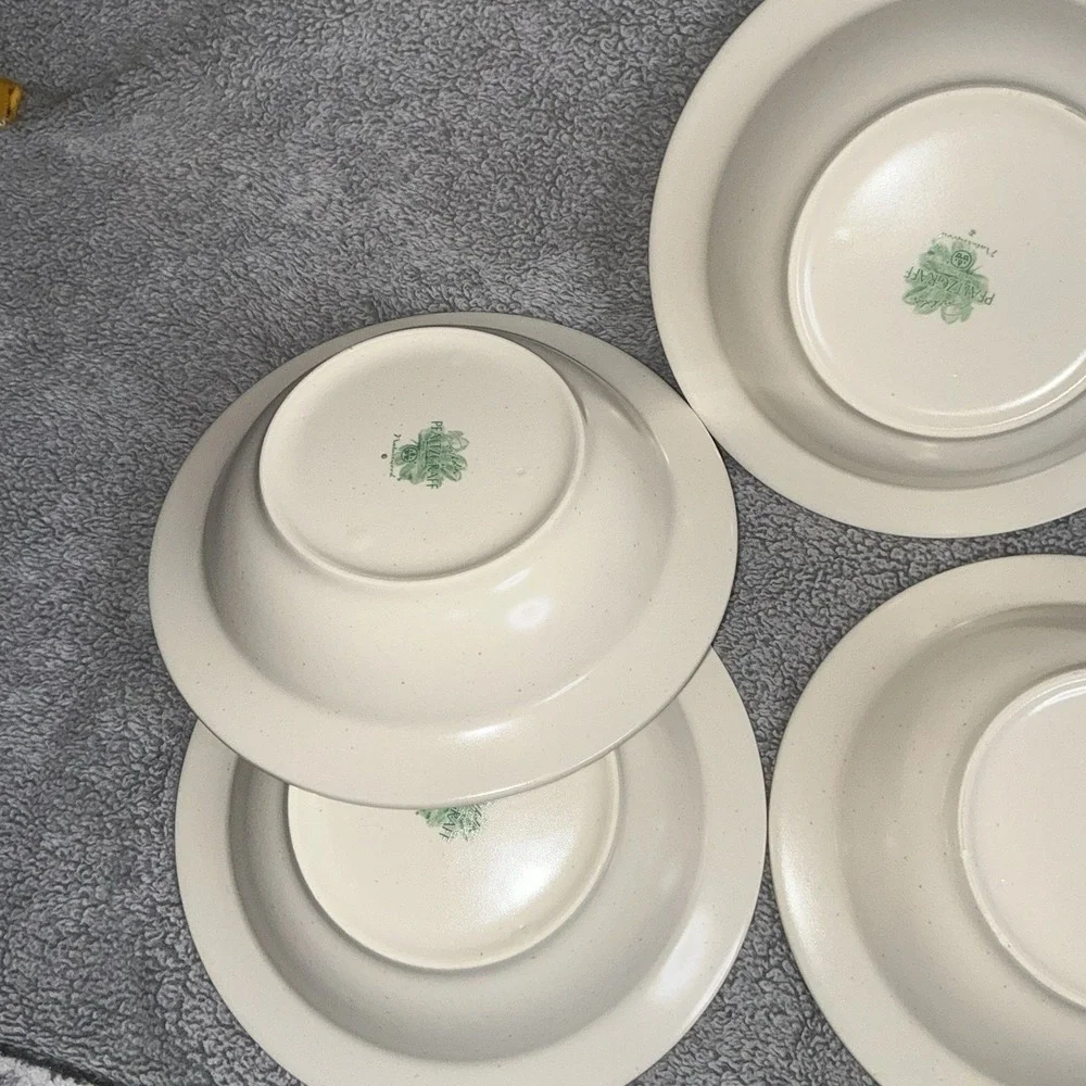 Pfaltzgraff Naturewood Set of 7 Stoneware Soup/Cereal Bowls Birdhouse‎